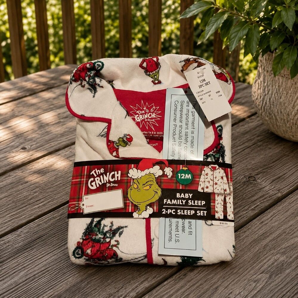 Dr. . Seuss The Grinch Baby 2-Piece Family Sleep Pajama Set 12M Christmas NWT